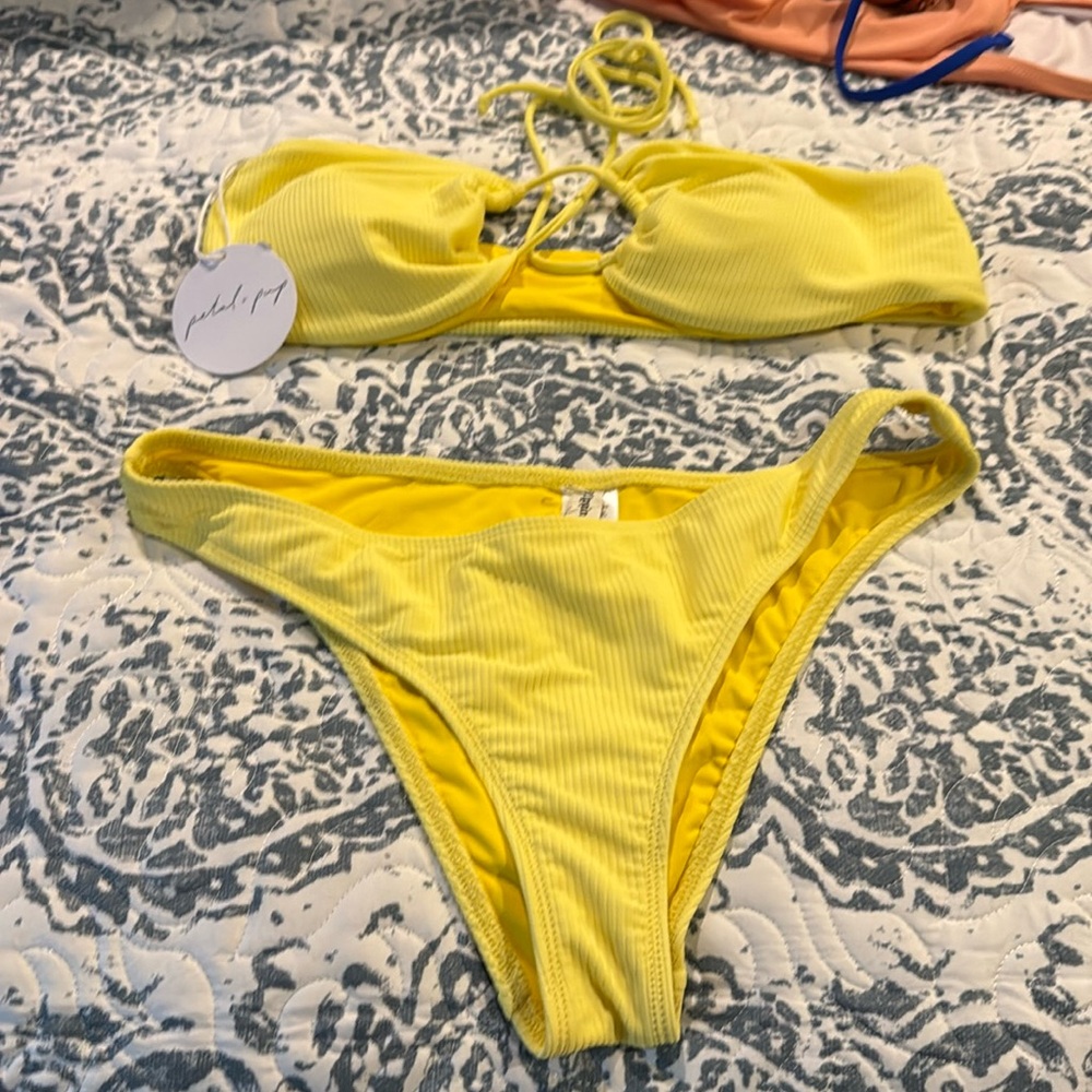 Xl petal and pup bikini new with tags